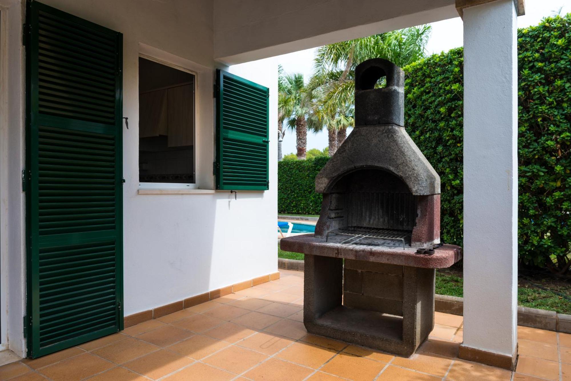 Apartchalet Villas Elvira. Villa A Son Carrio  Buitenkant foto